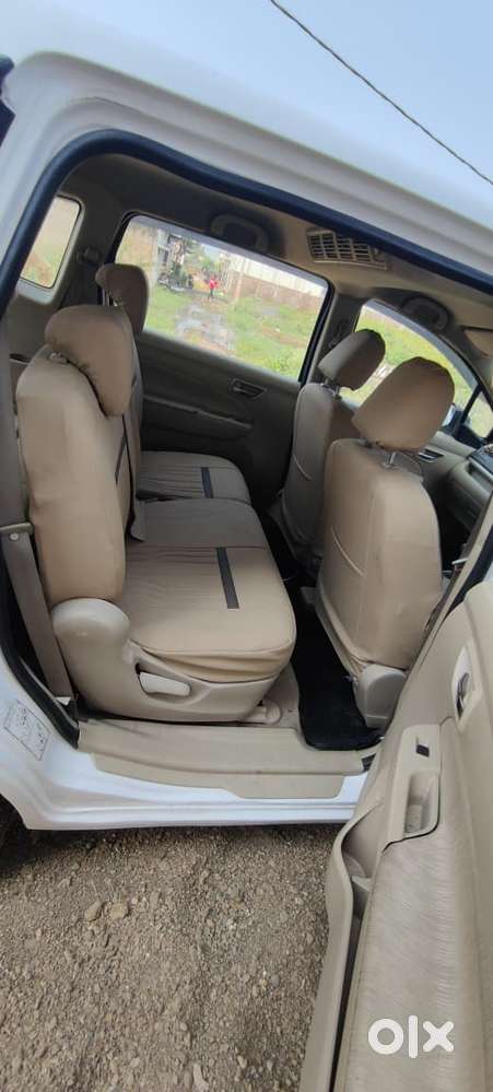Maruti Suzuki Ertiga Vdi Shvs, 2013, Diesel