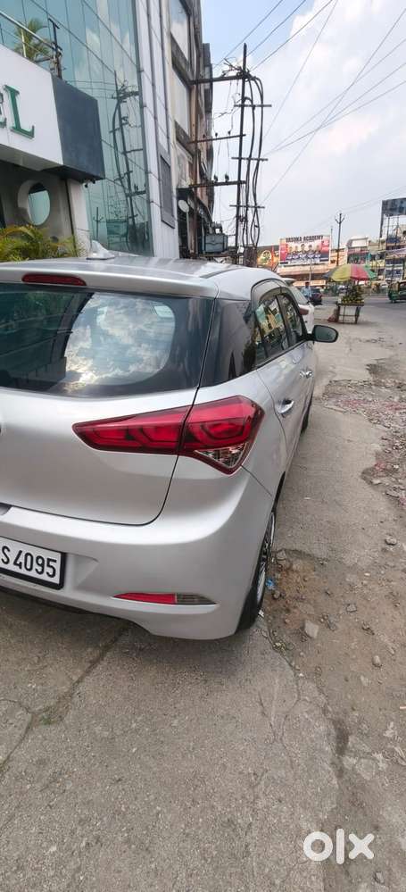 Hyundai I20 Sportz 1.2 Bs-iv, 2017, Petrol