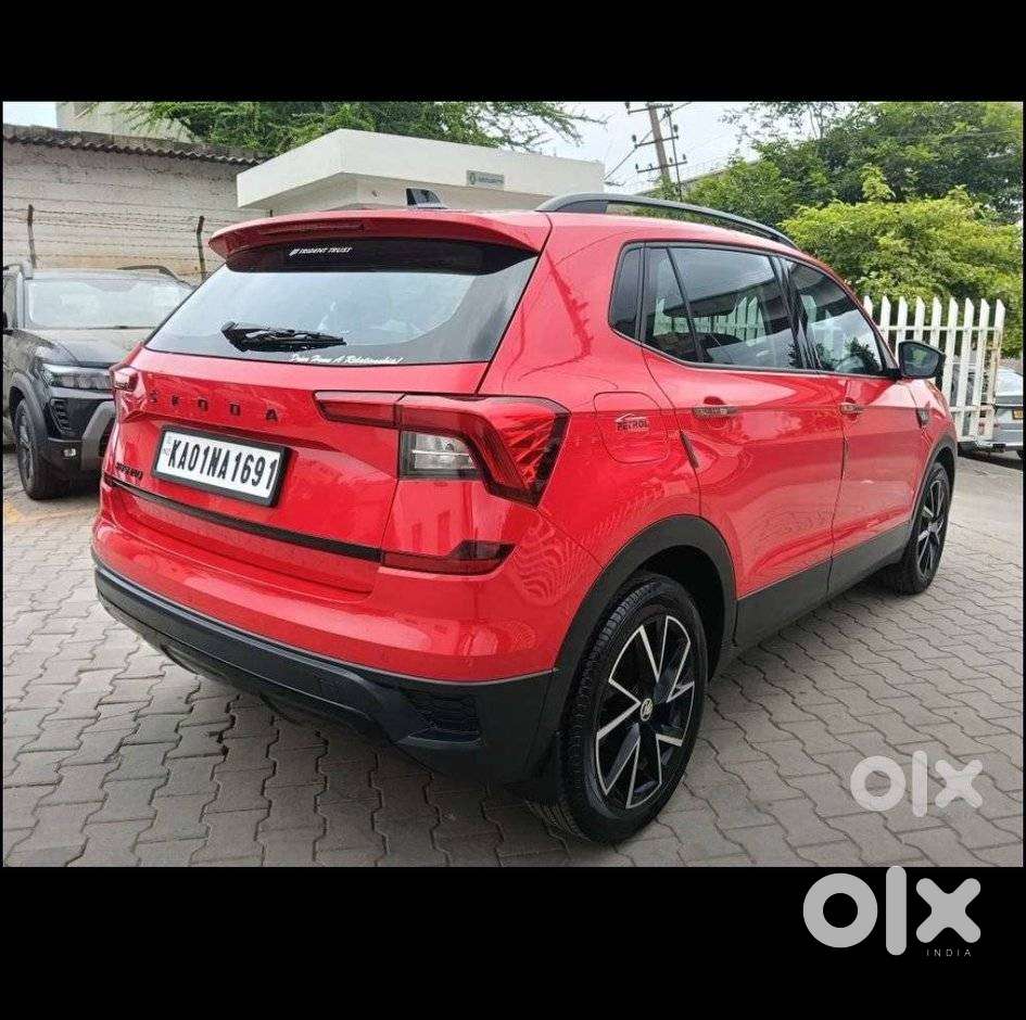 Skoda Kushaq Active 1.0 Tsi Mt, 2023, Petrol