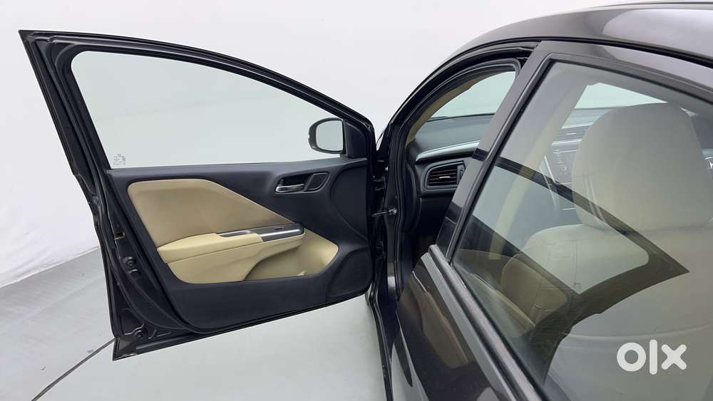 Honda City I-vtec S, 2016, Petrol