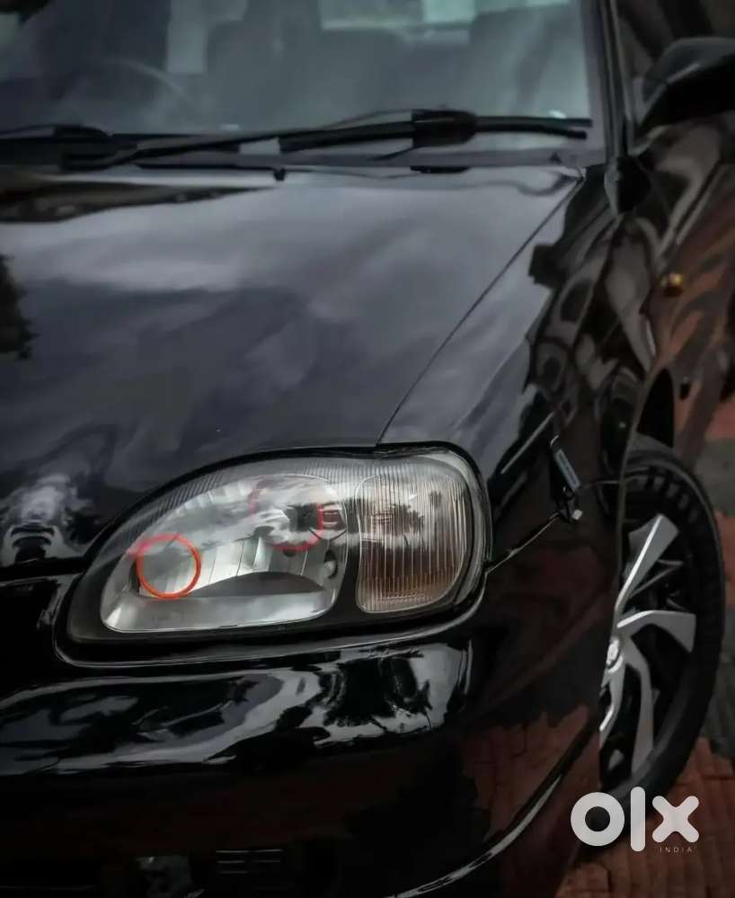 Maruti Suzuki Baleno 2005 Petrol 90000 Km Driven