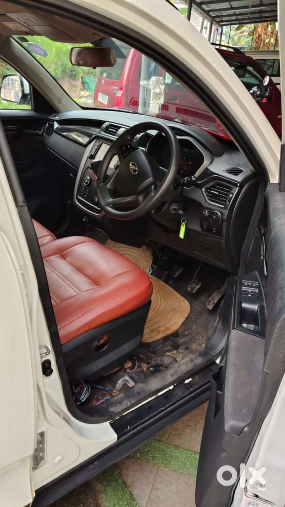 Mahindra Kuv100 Nxt 1.2 K8 Diesel 6 Str Dual Tone, 2018, Diesel