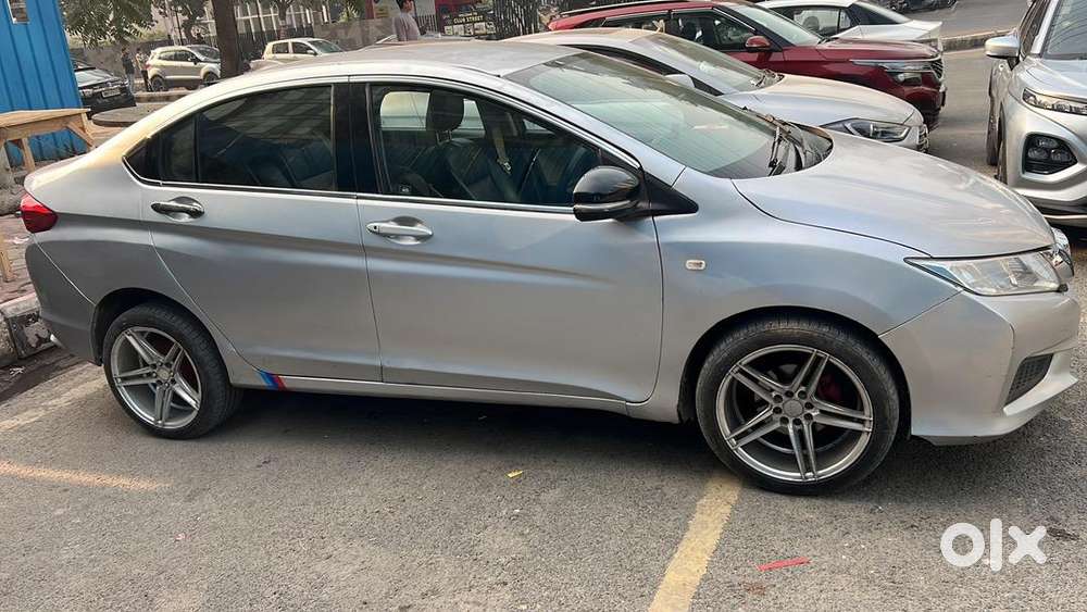 Car24 Spinny Call Na Krehonda City 2015 Petrol Well Maintained