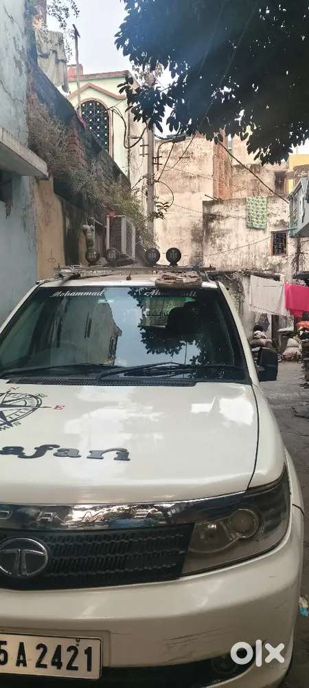 Tata Safari Storme 2013