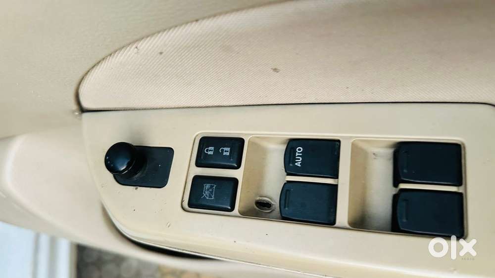 Maruti Suzuki Swift Dzire Vdi (o), 2012, Diesel