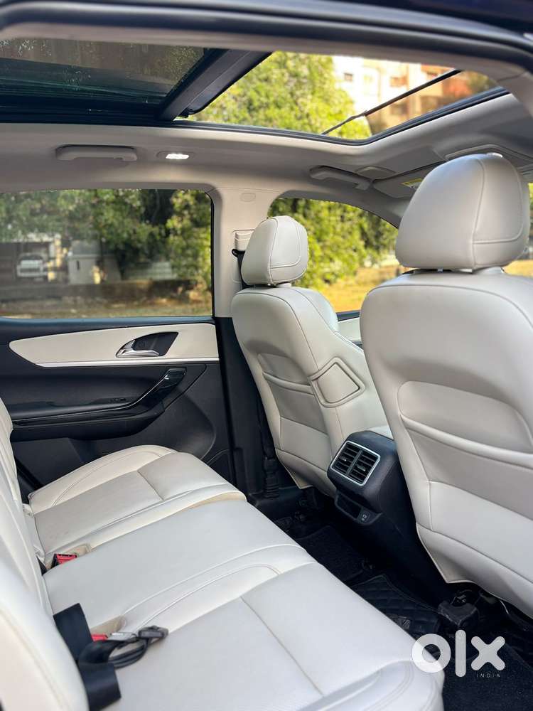 Mahindra Xuv700 2.2 Ax 7 Diesel Mt Str, 2024, Diesel