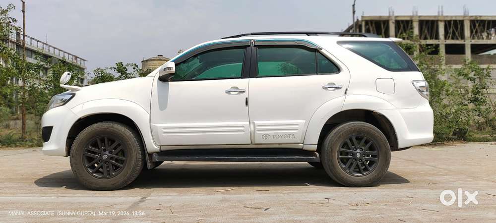 Toyota Fortuner 3.0 4x2 Automatic, 2013, Diesel