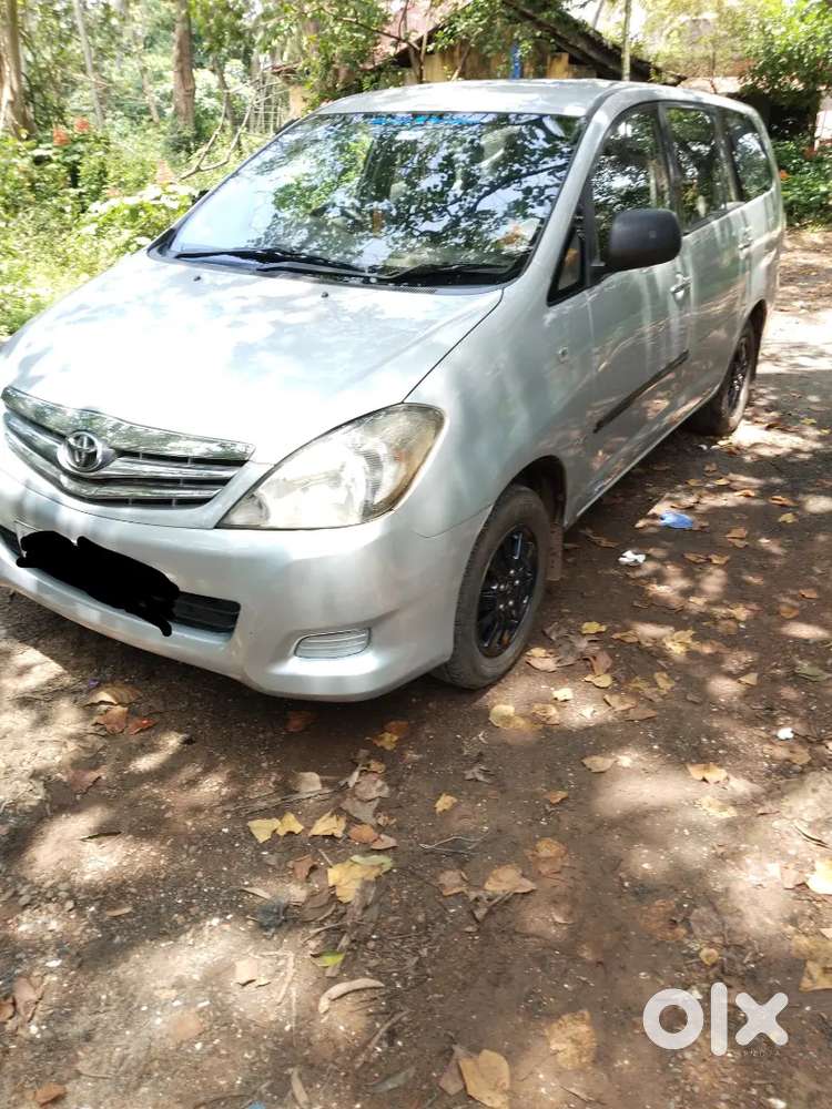 Toyota Innova 2010 Diesel Well Maintained