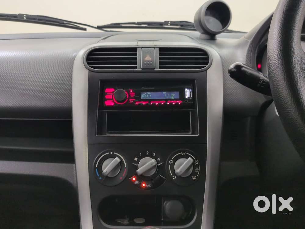 Maruti Suzuki Ritz Vxi, 2014, Petrol