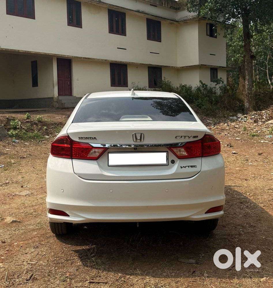 Honda City 2015-2017 I Vtec V, 2016, Petrol