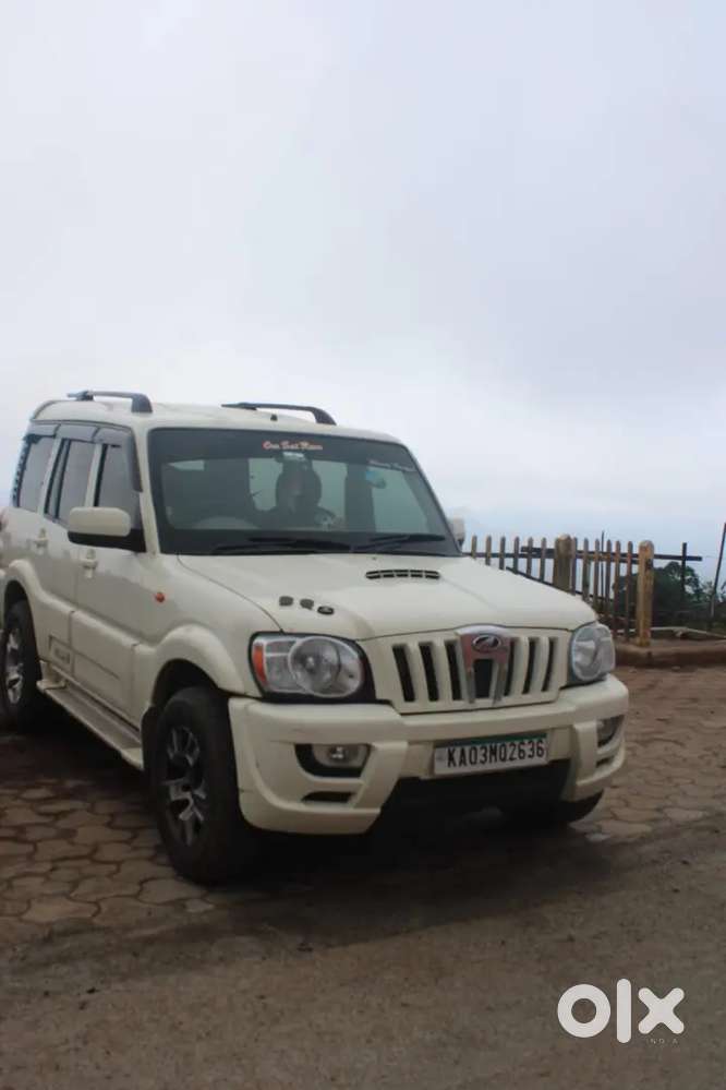 Mahindra Scorpio Classic 2012 Diesel Manual