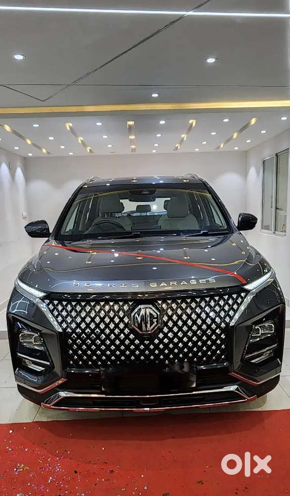 Mg Hector 2023 Top End Petrol 7400 Km Driven