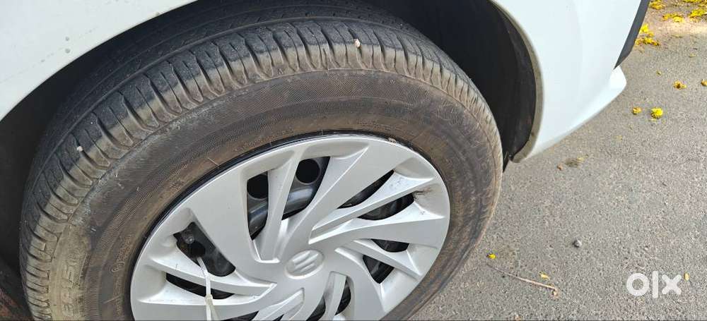 4 Months Old New Ertica Tour M Cng December 2025 Modelr