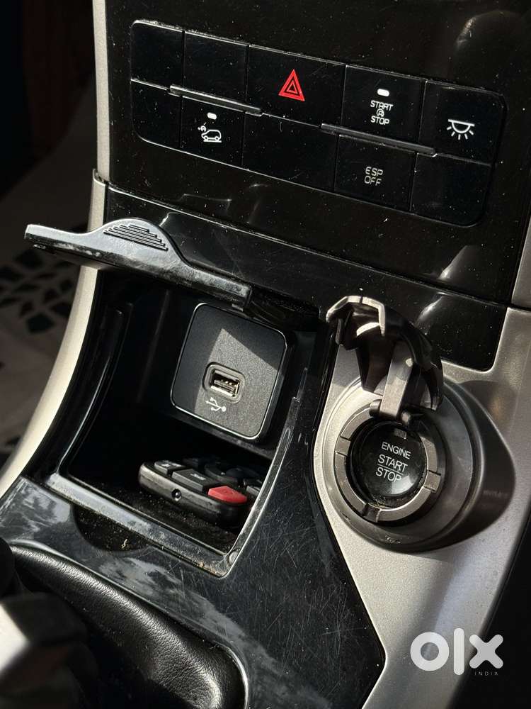 Mahindra Xuv500 W11 Option, 2020, Diesel