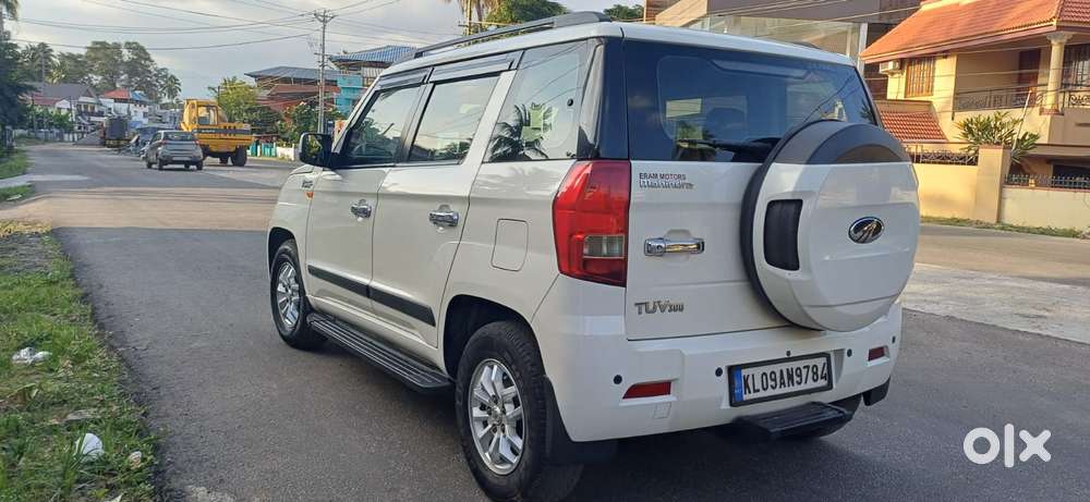 Mahindra Tuv 300 Mhawk100 T8 Amt, 2019, Diesel