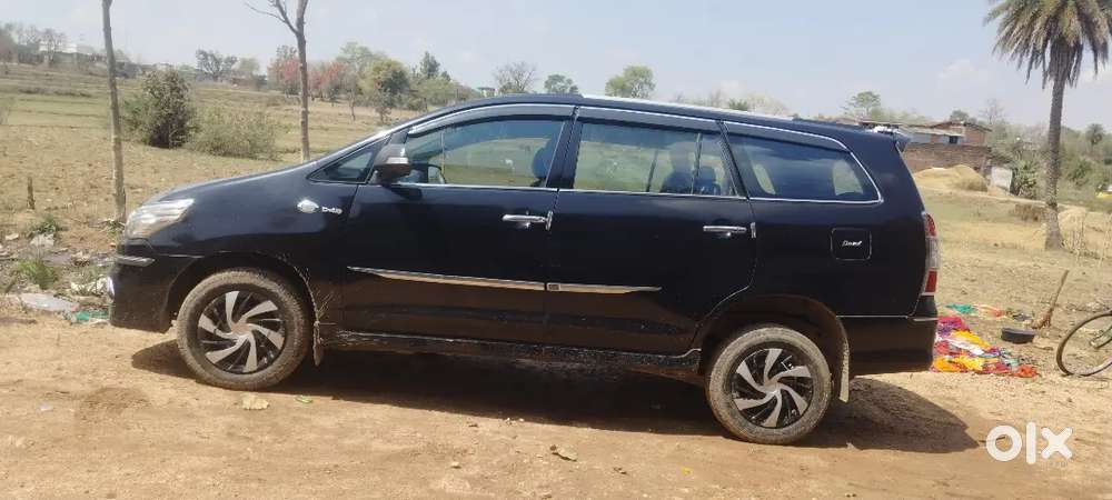 Toyota Innova 2010 Diesel 180000 Km Driven