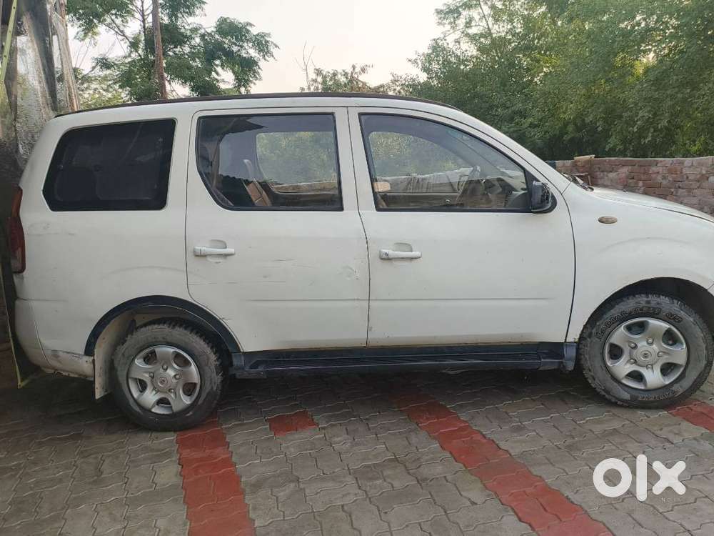 Mahindra Xylo, 2012 Model, Hr01 Registered Number