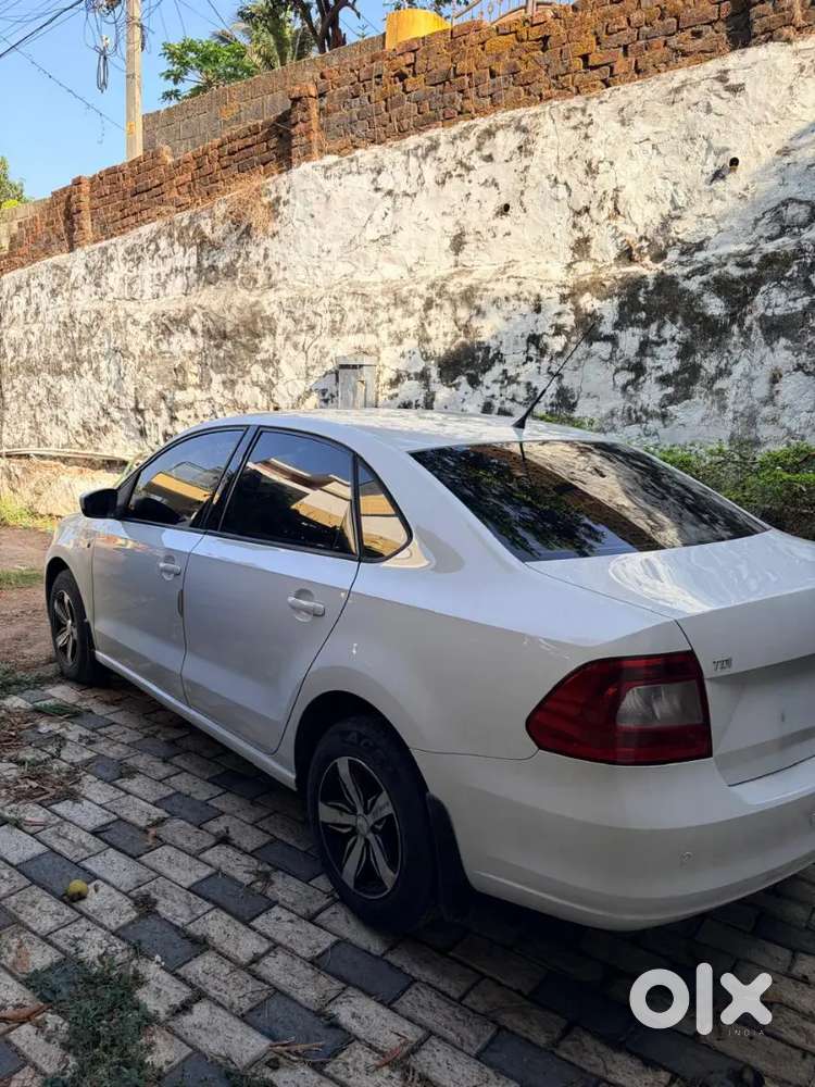 2013 Model Skoda Rapid Diesel Full Option, Single Owner