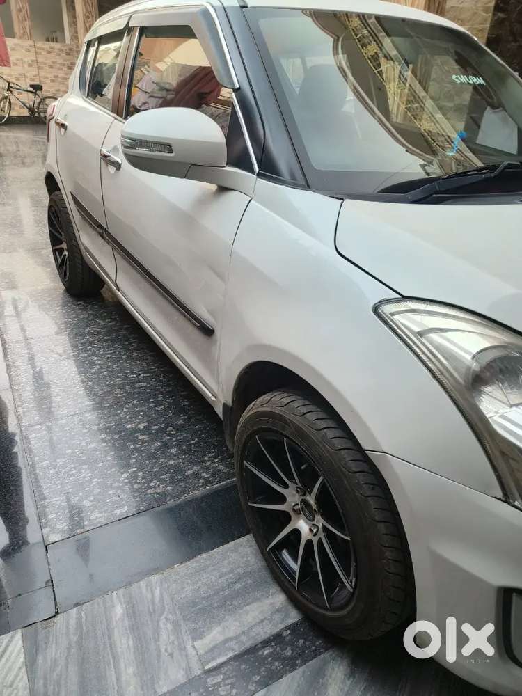 Swift Maruti Suzuki 2016
