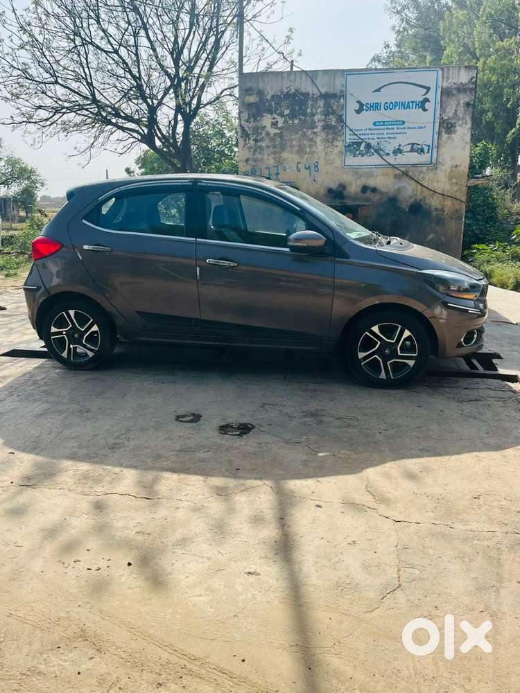 Tata Tiago Petrol 2019