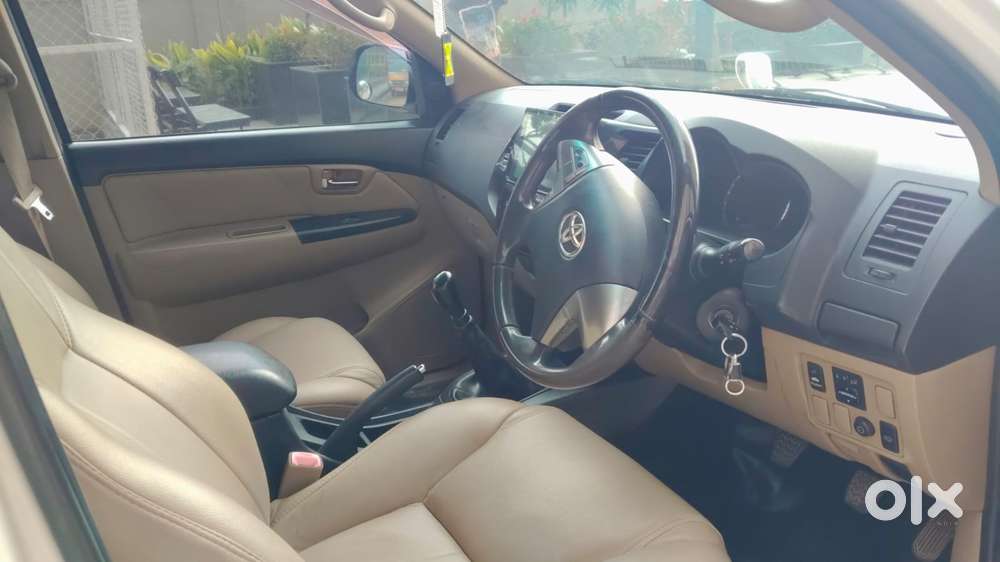 Toyota Fortuner 3.0 4x2 Mt, 2014, Diesel