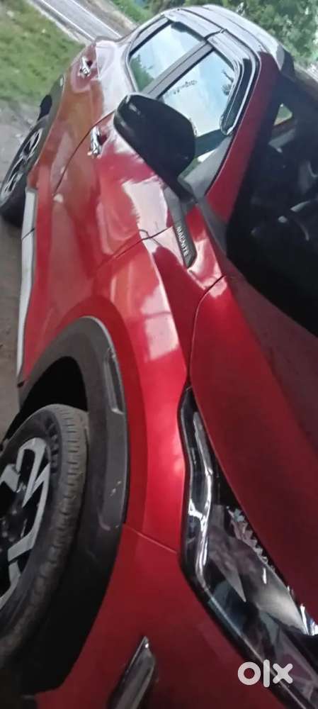 Nissan Magnite Xv Red 2023 Manual Petrol