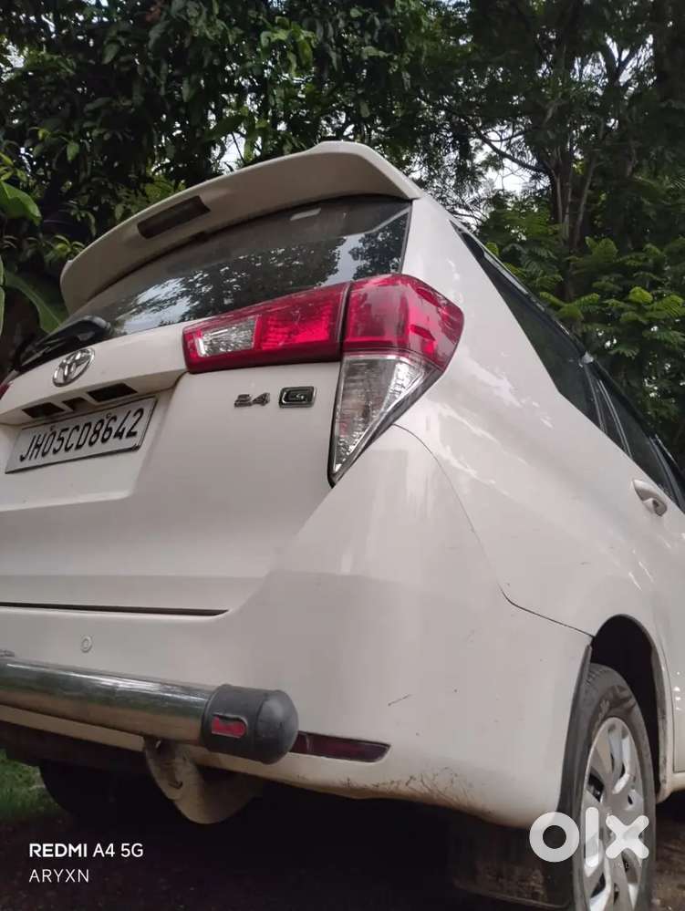 Toyota Innova Crysta 2018 Diesel 140000 Km Driven