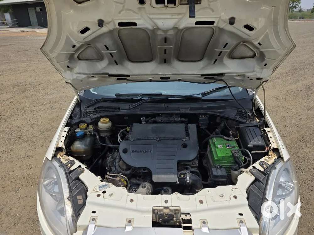 Fiat Linea Emotion 2011 Diesel Manual