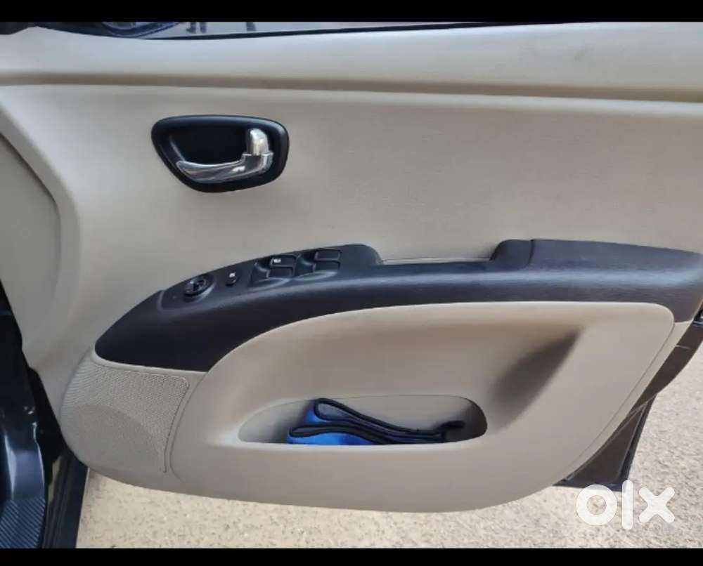 Hyundai I10 2010 Fc And Insurance Both Renewed Excellent Condition