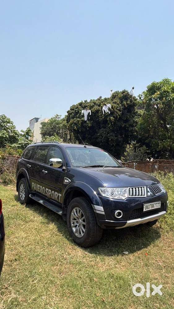 Mitsubishi Pajero Sport 2014 Diesel Well Maintained