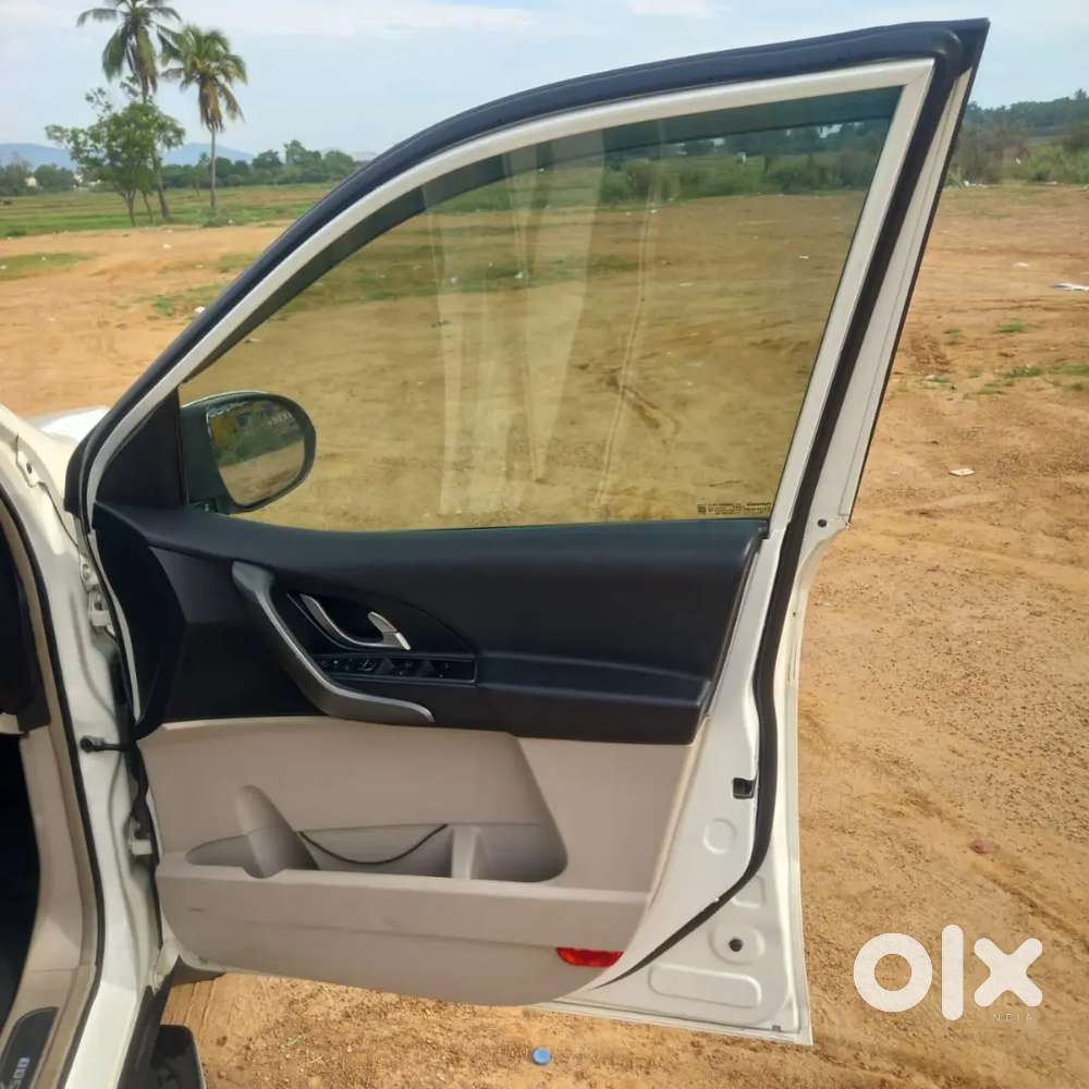 Mahindra Xuv500 2017 Diesel