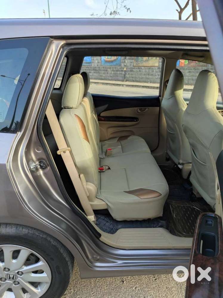 Honda Mobilio 1.5 V I-vtec, 2015, Petrol
