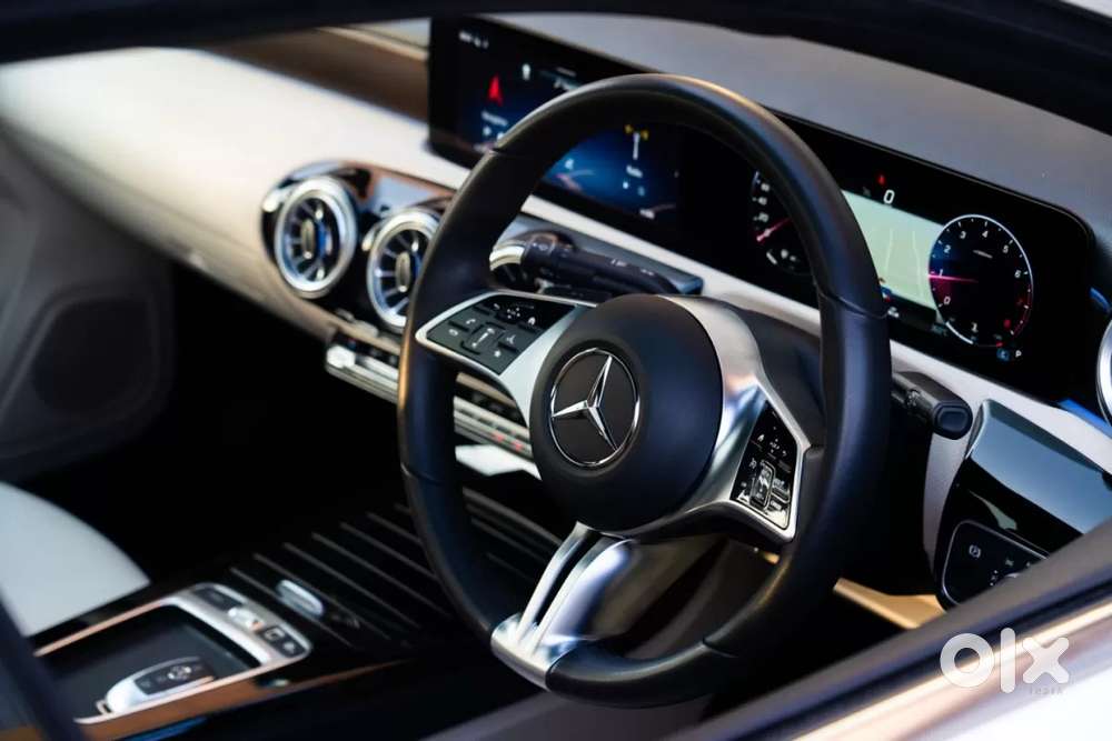 Mercedes-benz A-class Limousine 200, 2025, Petrol