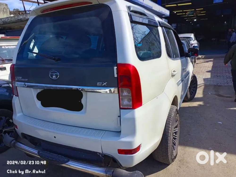 2017 Tata Safari Strome Ex - Excellent Condition