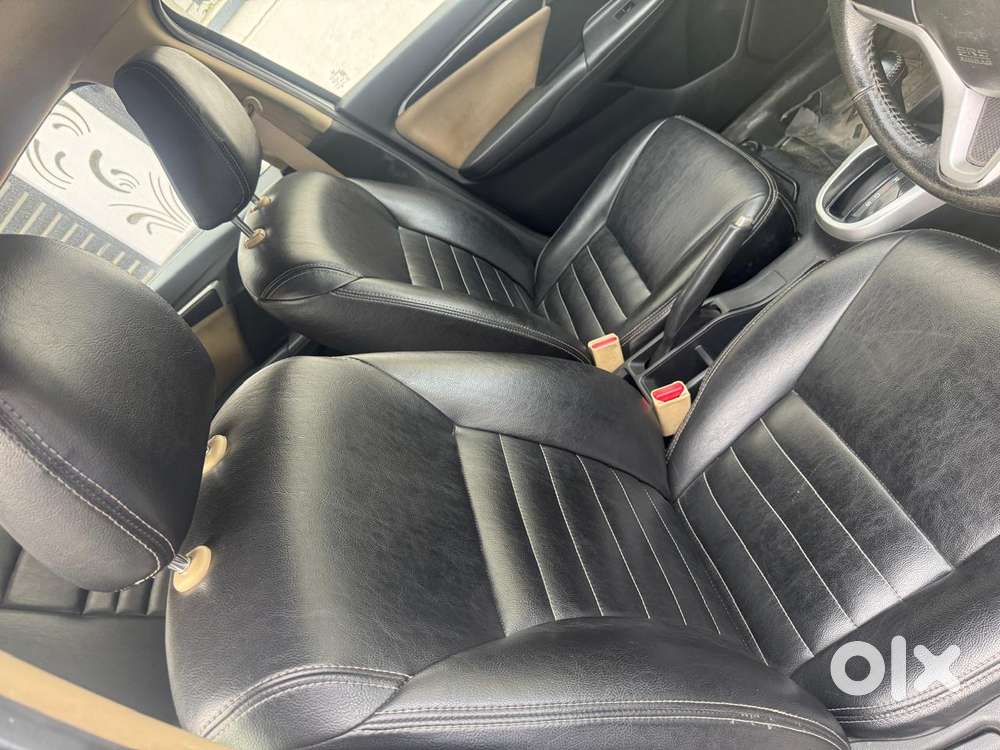 Honda Jazz V Automatic, 2017, Petrol
