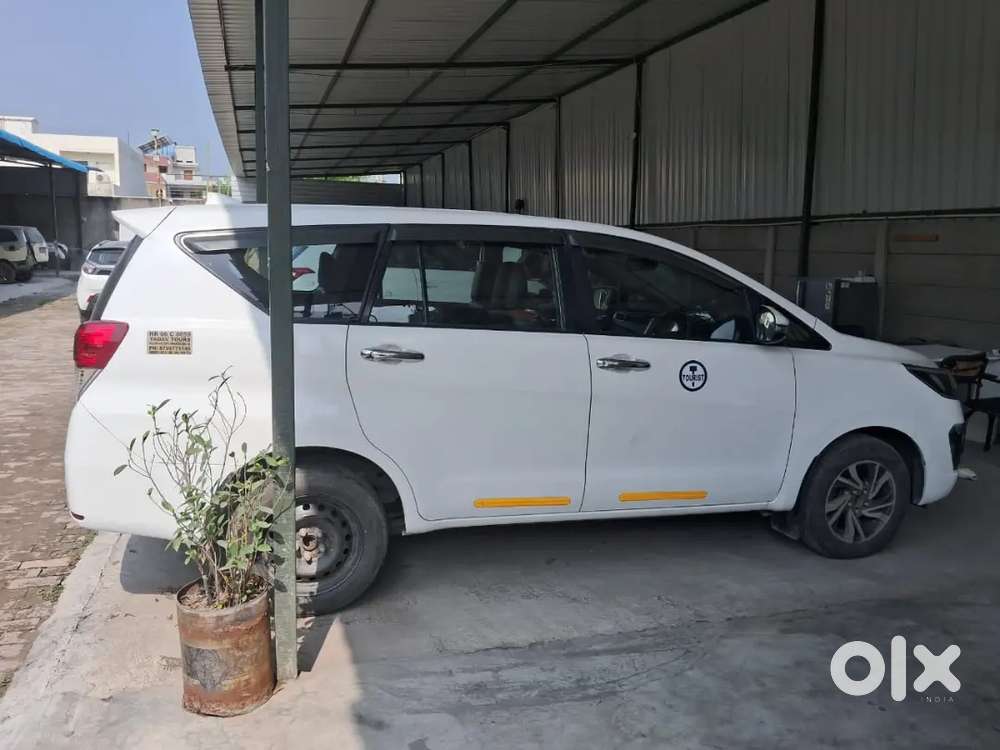 Toyota Innova Crysta 2022 Diesel Variant