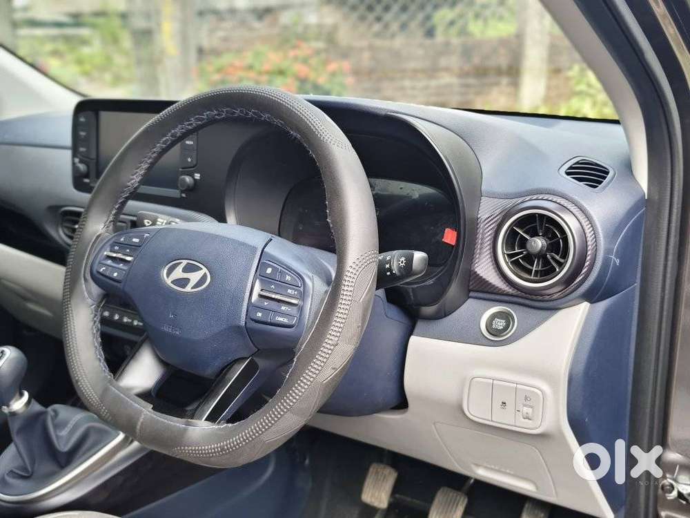 Hyundai Exter Hx6 Petrol Manual Dual Tone, 2026, Petrol