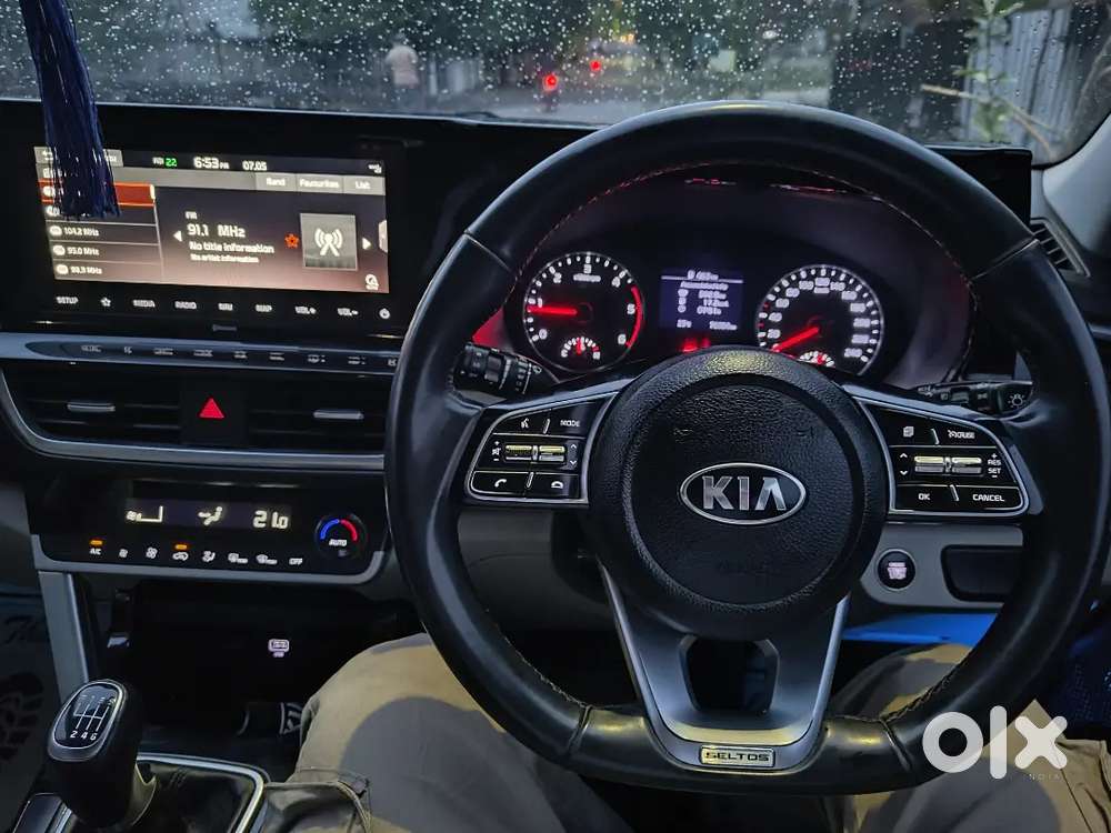 Kia Seltos 2021 Diesel 76000 Km Driven With Rooftop