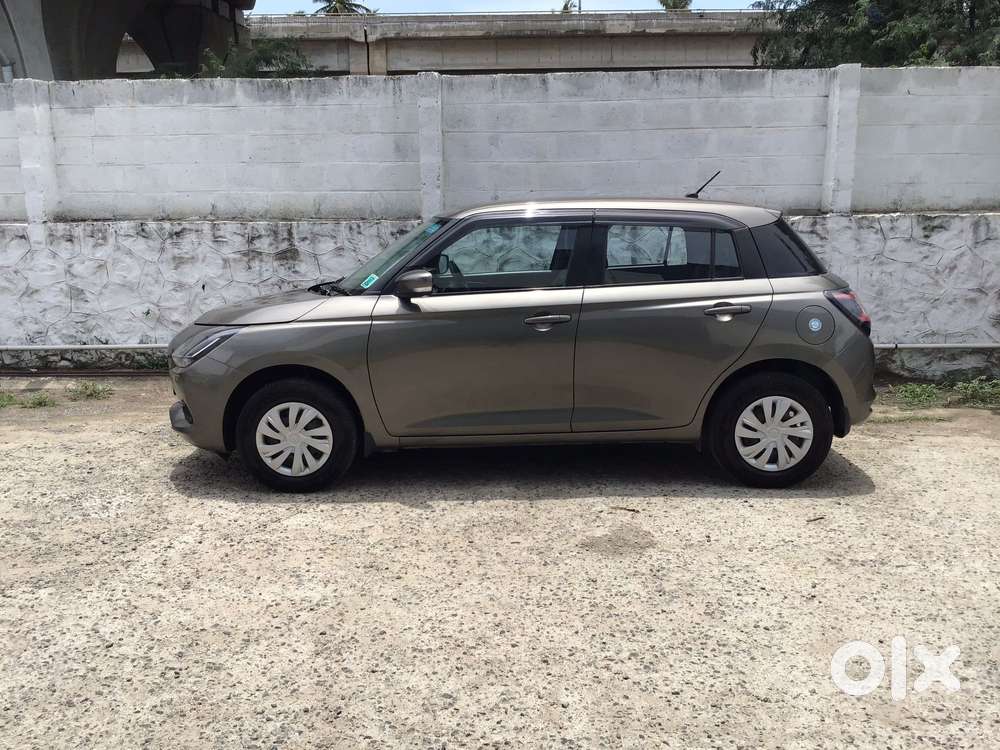 Maruti Suzuki Swift 1.2 Vxi (o), 2025, Petrol