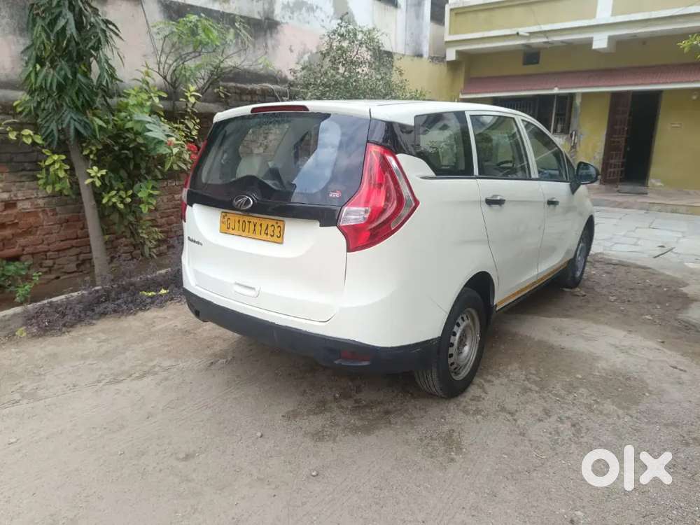 Mahindra Marazzo 2019 Diesel 150000 Km Driven