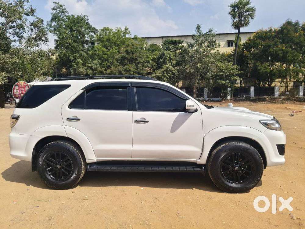 Toyota Fortuner 3.0 4x4 Manual, 2014, Diesel