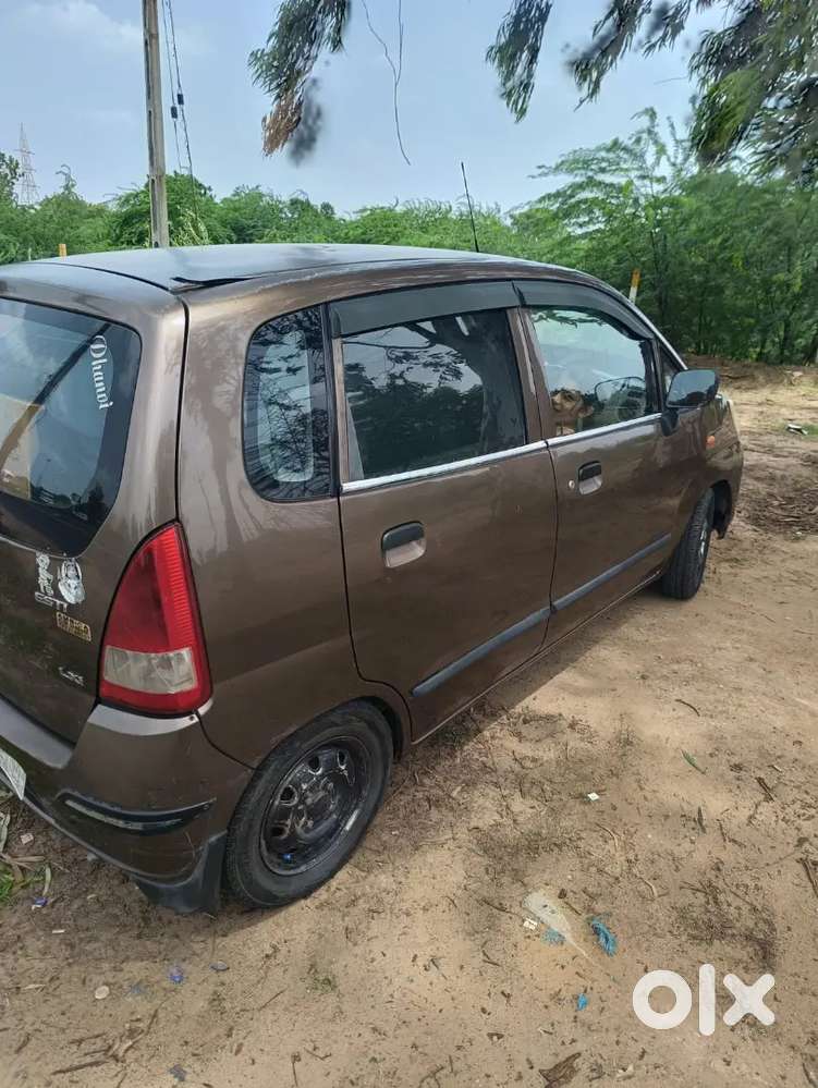 Maruti Suzuki Zen Estilo 2012