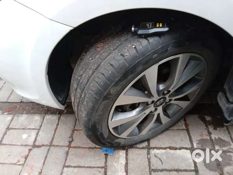 Hyundai Verna Fluidic 1.6 Vtvt Sx, 2015, Petrol