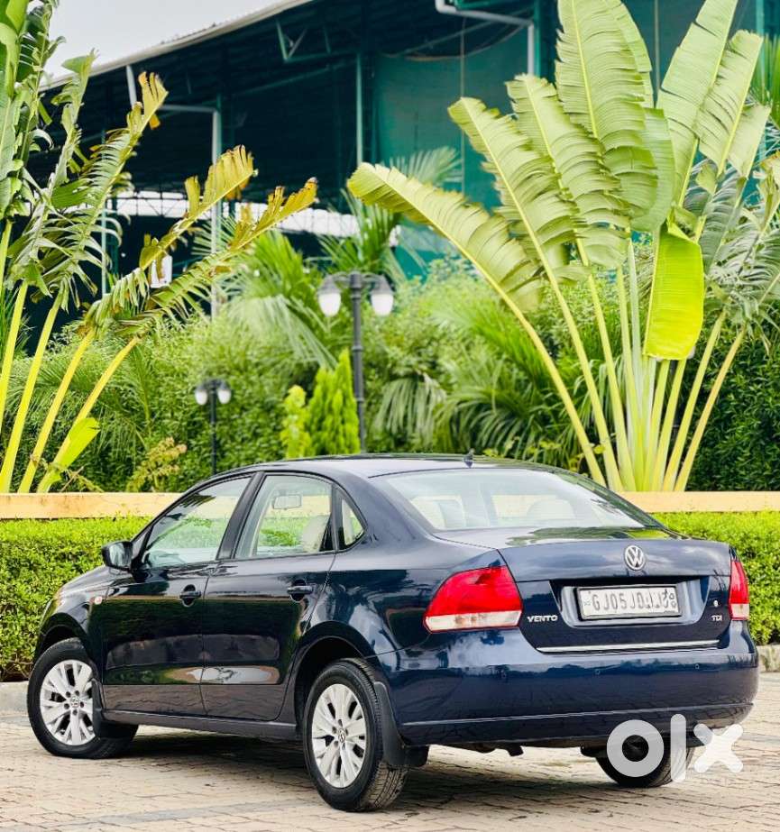 Volkswagen Vento 1.5l Tdi Highline Plus At Diesel, 2015, Diesel