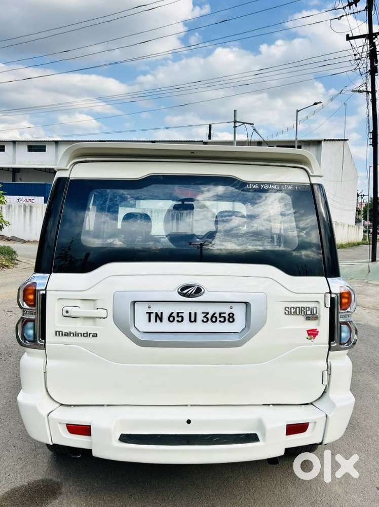 Mahindra Scorpio S4, 2015, Diesel