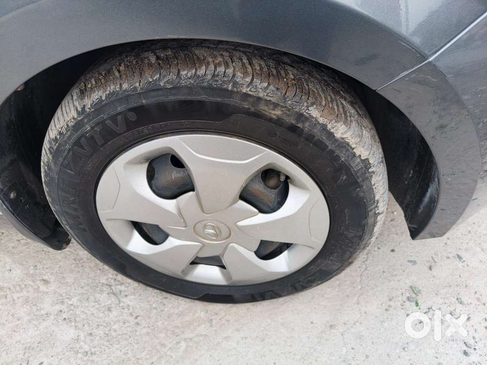 Tata Tiago 1.2 Revotron Xt, 2020, Petrol