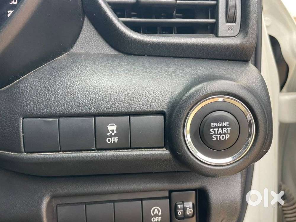 Maruti Suzuki Swift 1.2 Vxi (o), 2025, Petrol