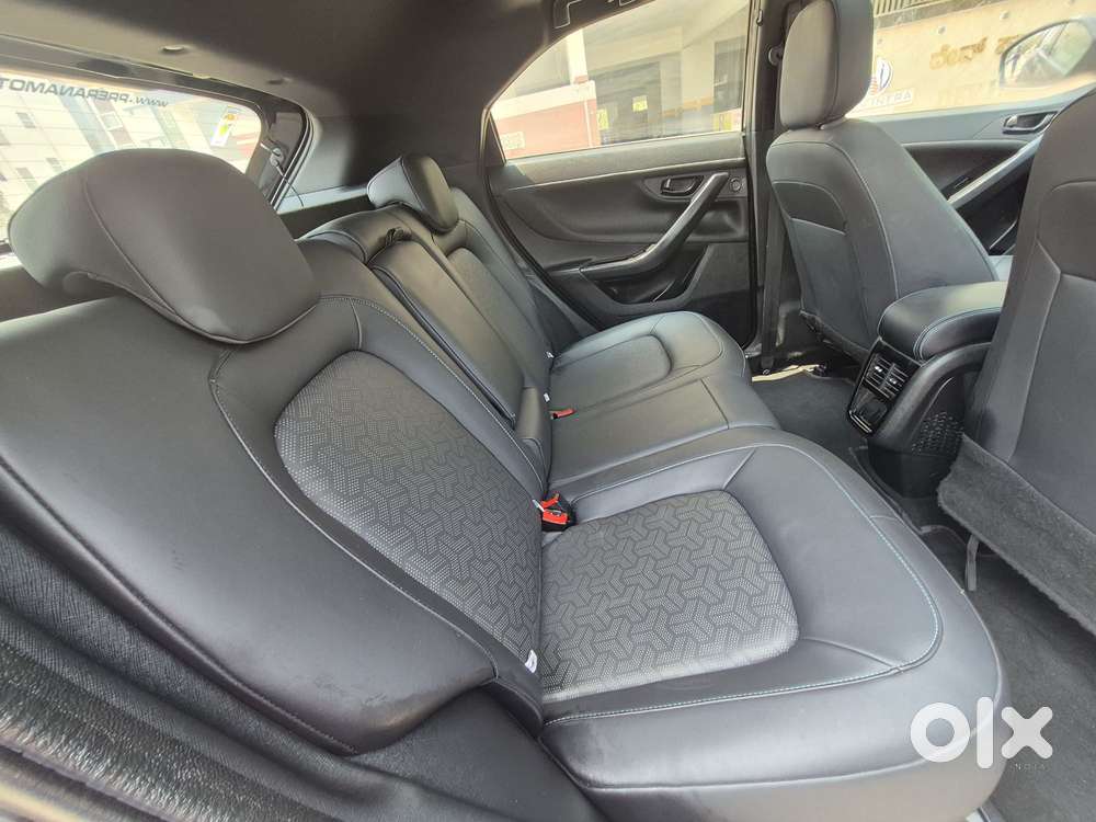 Tata Nexon Ev Max 3.3 Kw Xz Plus Lux Dark Edition, 2023, Electric