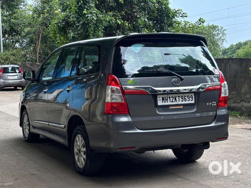 Toyota Innova 2.5 Ev Diesel Ms 7 Str Bsiii, 2014, Diesel