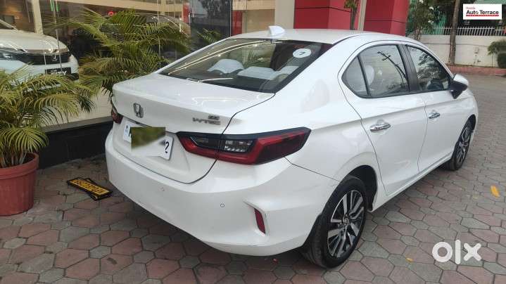 Honda City Zx Petrol Mt, 2021, Petrol